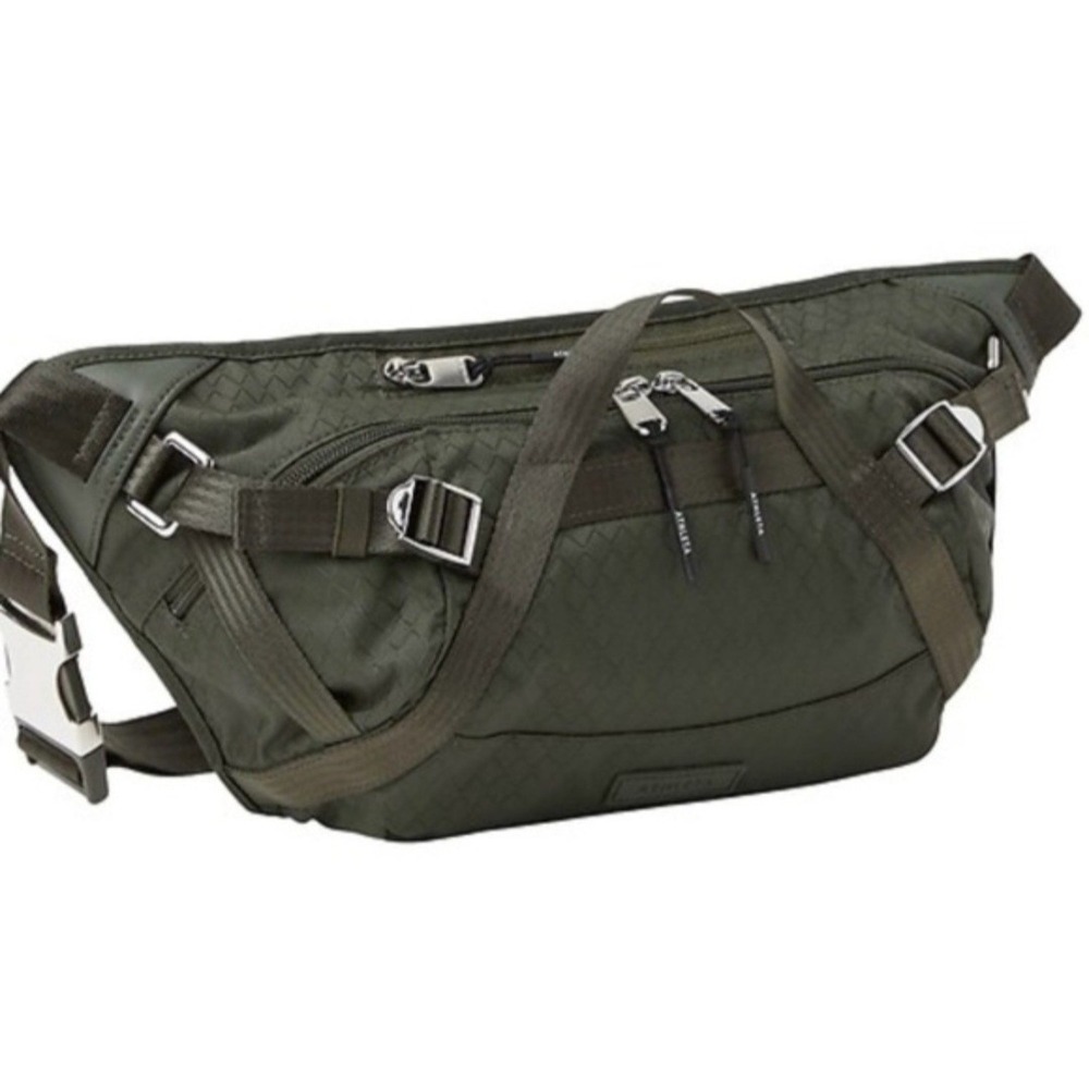 NWT! ATHLETA Excursion Large Belt Bag Army Olive  Green Nylon Fanny Pack Purse